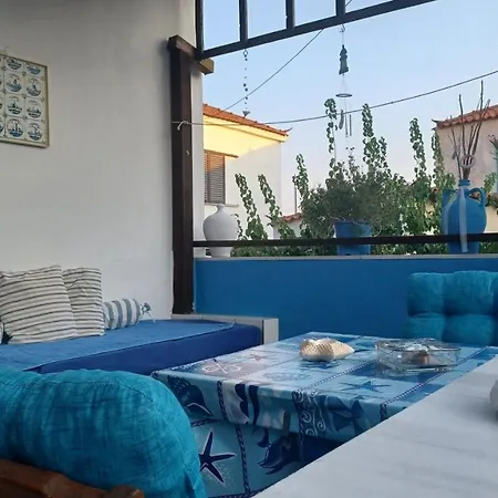 Island House In Elika - Marathias Apartment Exterior photo